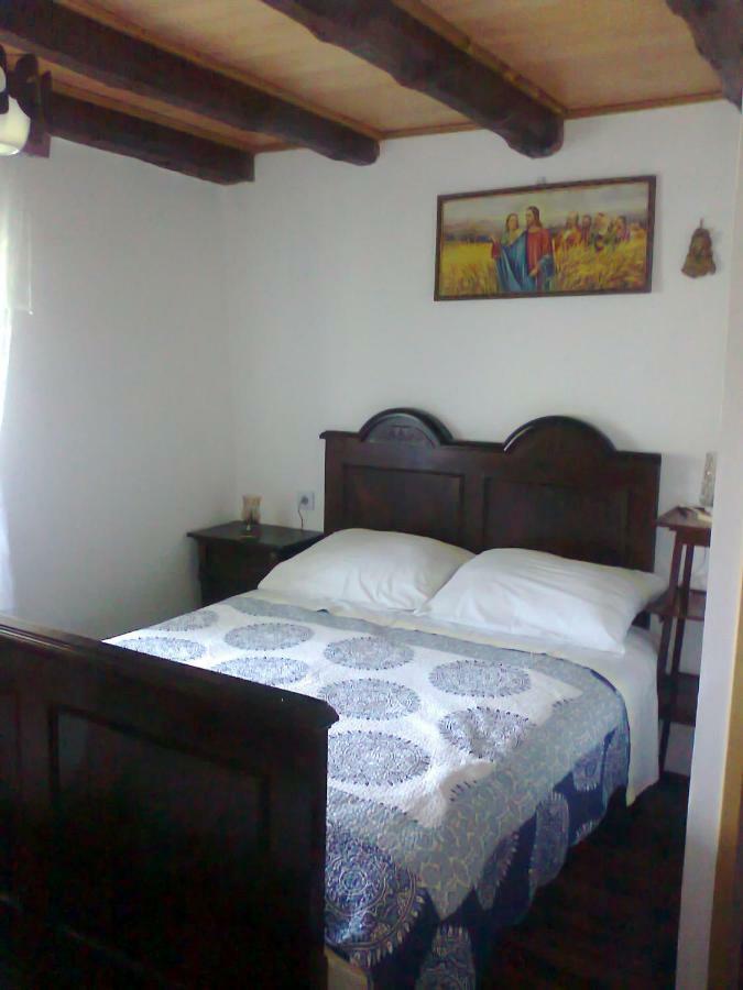Apartment Anetica Cres Kültér fotó